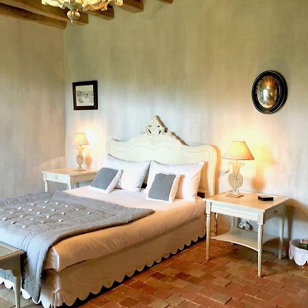 Les Volets Bleus Bed & Breakfast Arcangues Dış mekan fotoğraf