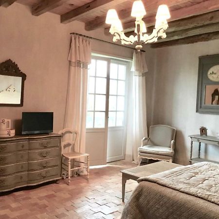 Les Volets Bleus Bed & Breakfast Arcangues Dış mekan fotoğraf