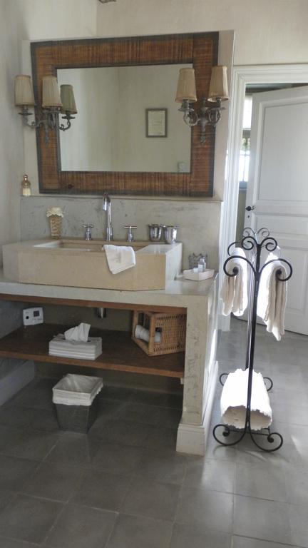 Les Volets Bleus Bed & Breakfast Arcangues Dış mekan fotoğraf