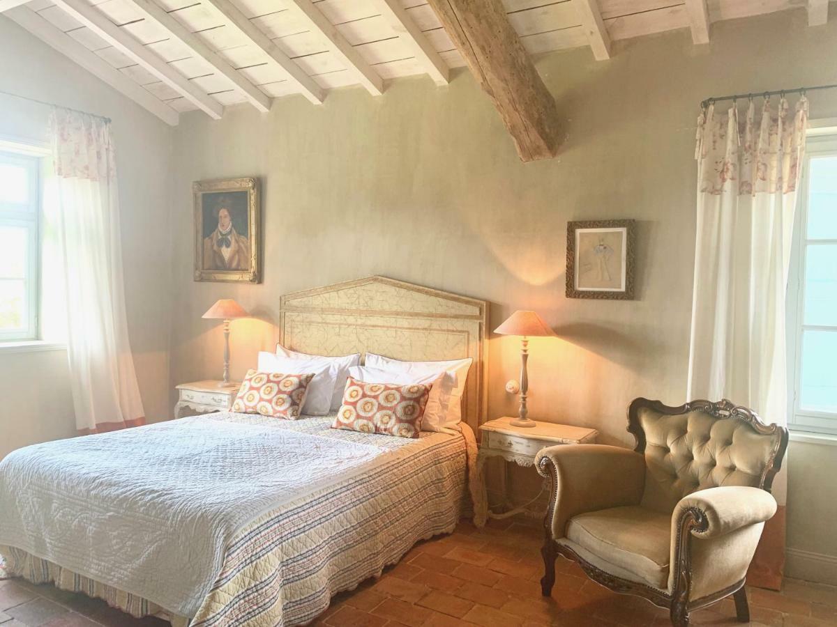 Les Volets Bleus Bed & Breakfast Arcangues Dış mekan fotoğraf